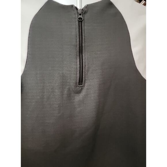 Krisa Women's Cropped Long Sleeves Blouse Pullover Back Zip Size XS NWT A108 - Picture 5 of 7